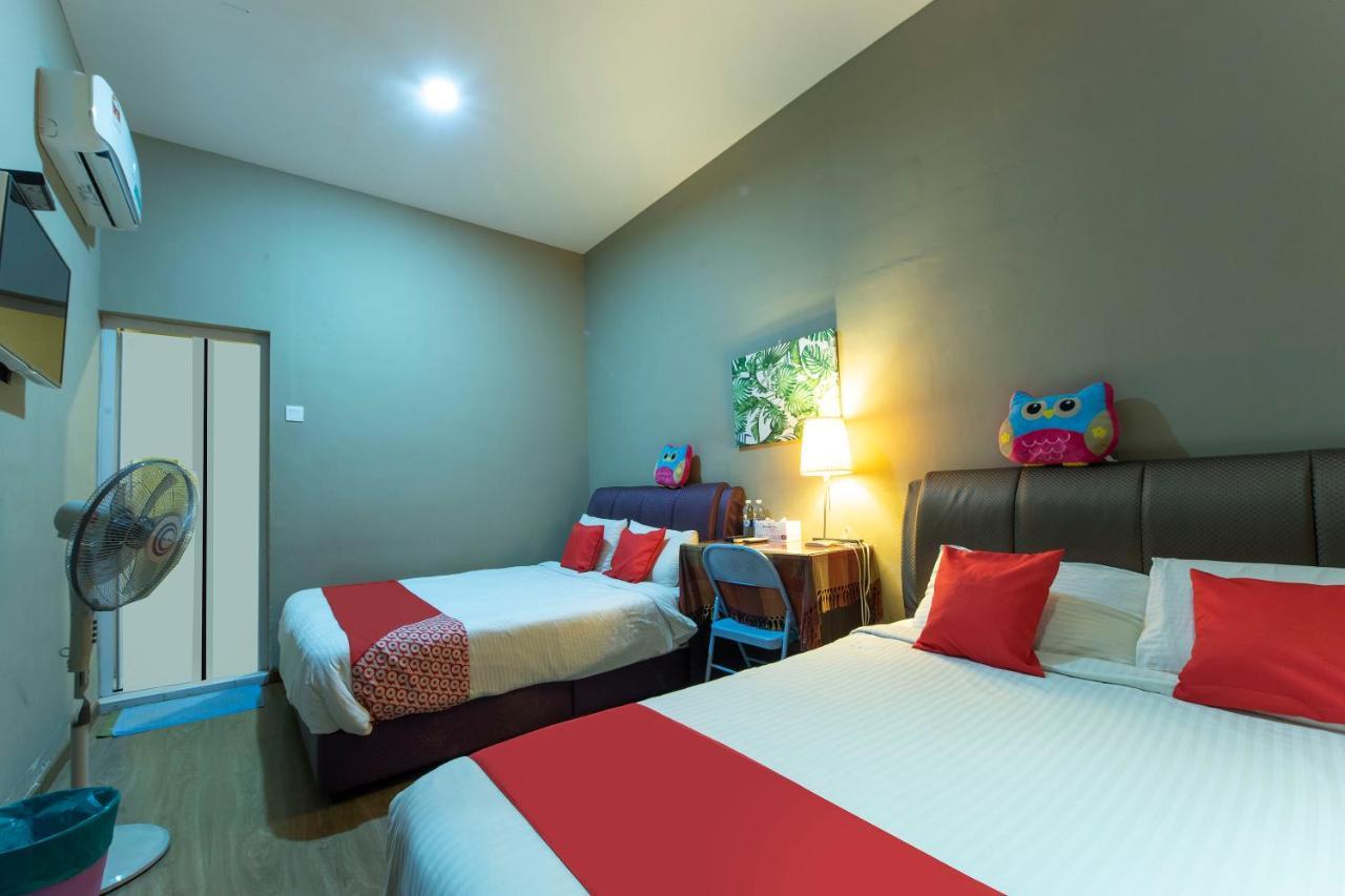Oyo 90231 Hotel By The Park Plt Джохор-Бару Экстерьер фото