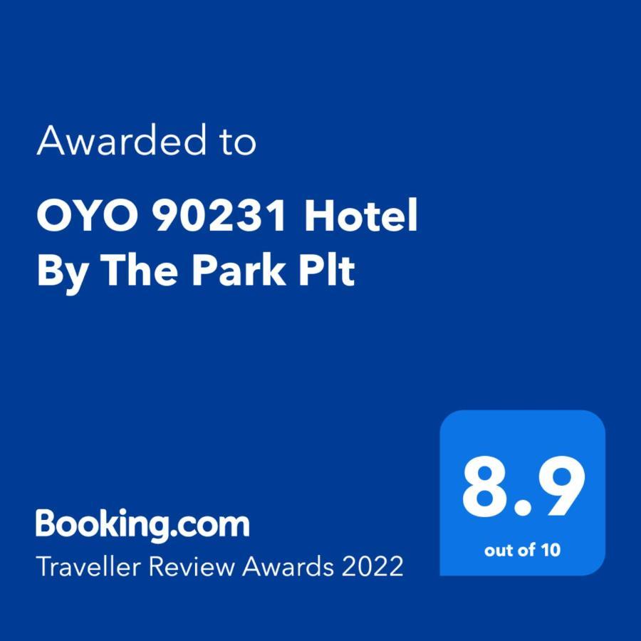 Oyo 90231 Hotel By The Park Plt Джохор-Бару Экстерьер фото